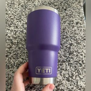 30 oz Yeti Tumbler